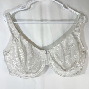 Fashion Bug Woman’s White Floral Laced Underwired Bra — Size 44DDD